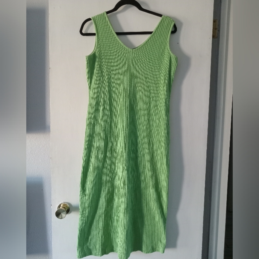 Lounge dress, lime green and red